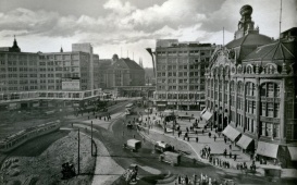 Berlin_Alexanderplatz_1930.jpg